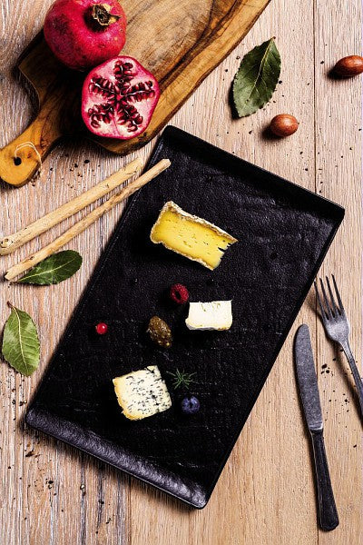 Black Bread Plate C85405