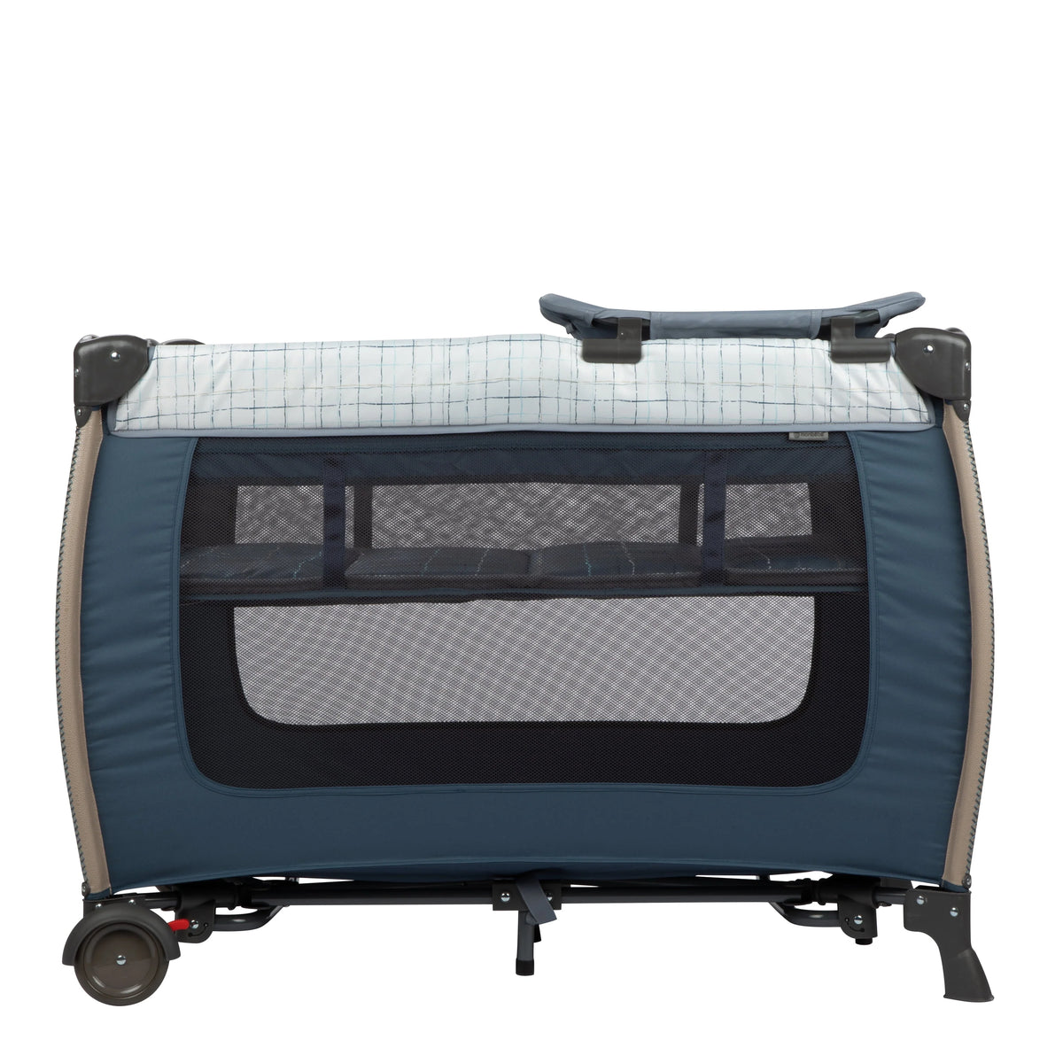 Rocking Play Yard with Bassinet Z1482
