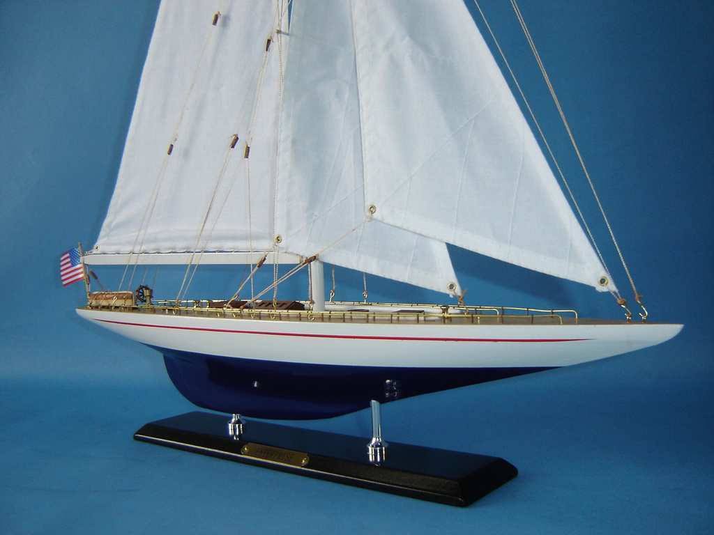Wood Sailing Yacht Model C939525