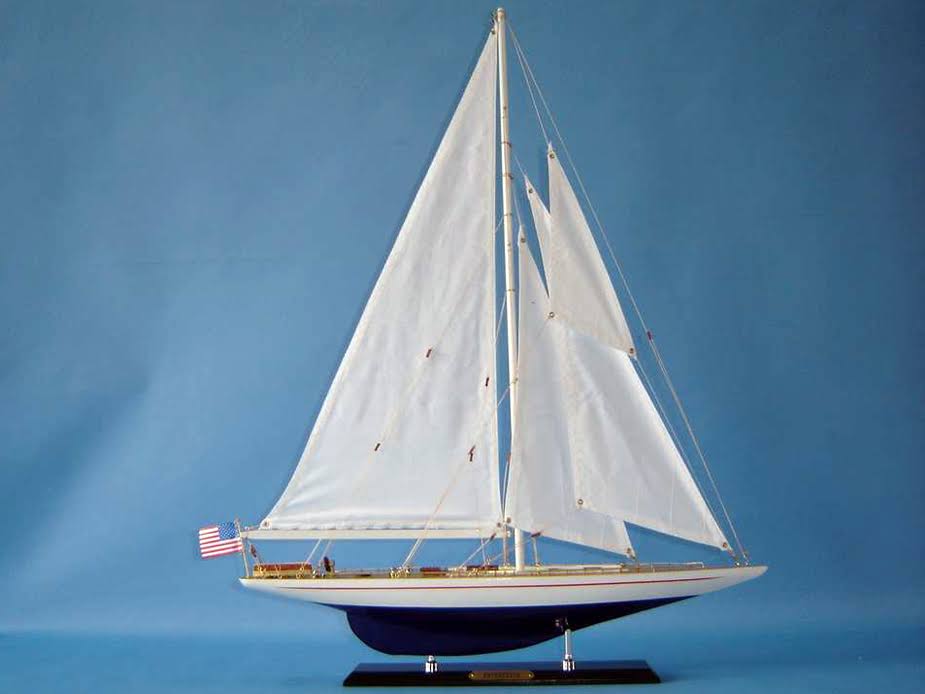 Wood Sailing Yacht Model C939525