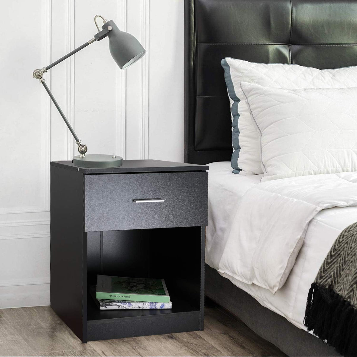 Black Nightstand with Drawer and Shelf U669