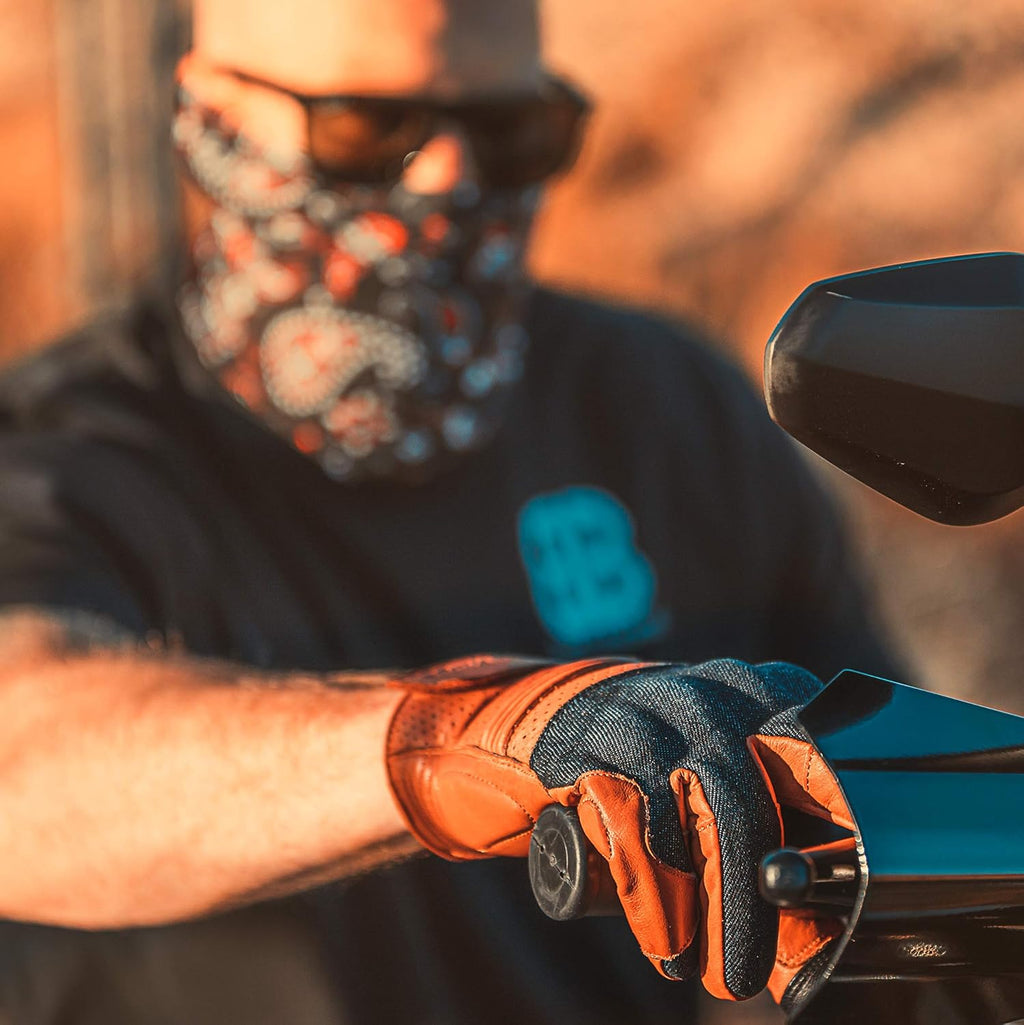Leather Motorcycle Gloves with Touchscreen B522420