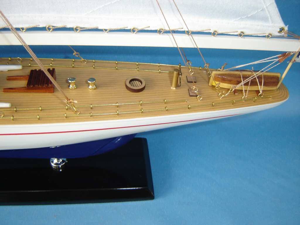 Wood Sailing Yacht Model C939525