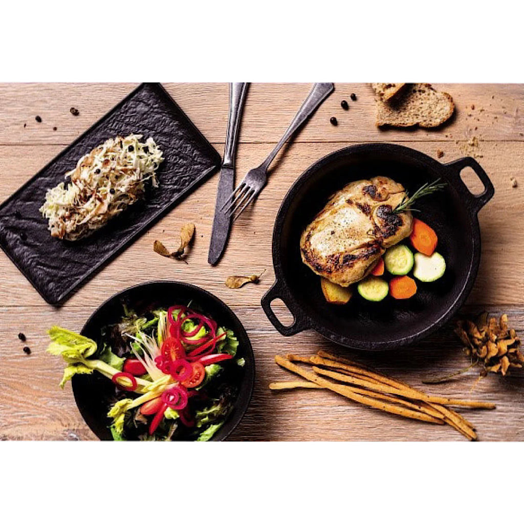 Black Bread Plate C85405
