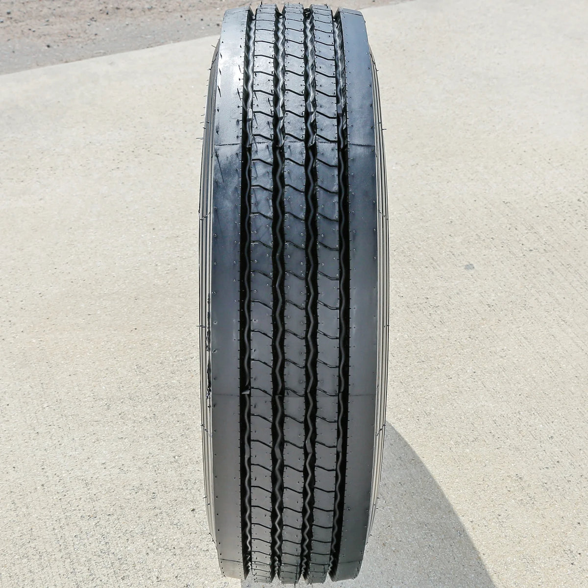 245/70R17.5 18 Ply Trailer Tire M76960