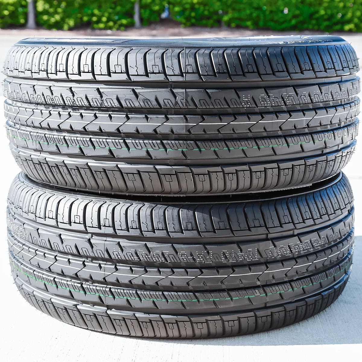 All Season 225/65R17 102H Passenger Tire U284